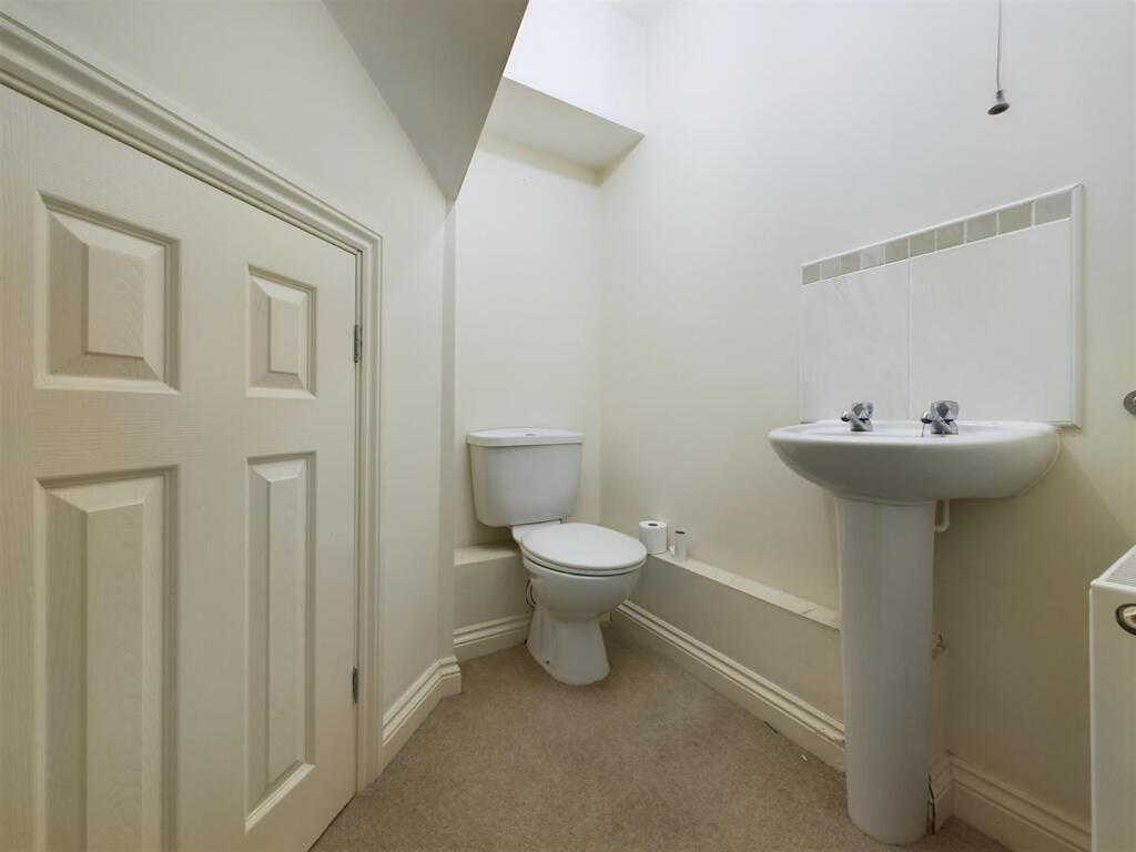 CAM02319G0-PR0051-ST