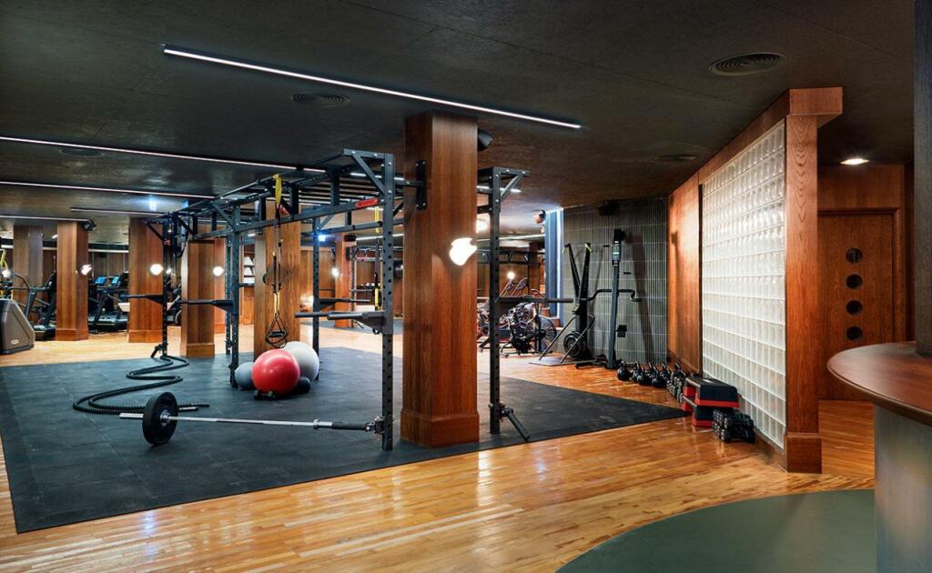 SOHO HOUSE residents gym