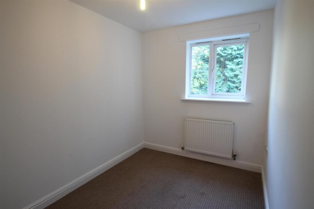 bedroom.jpg