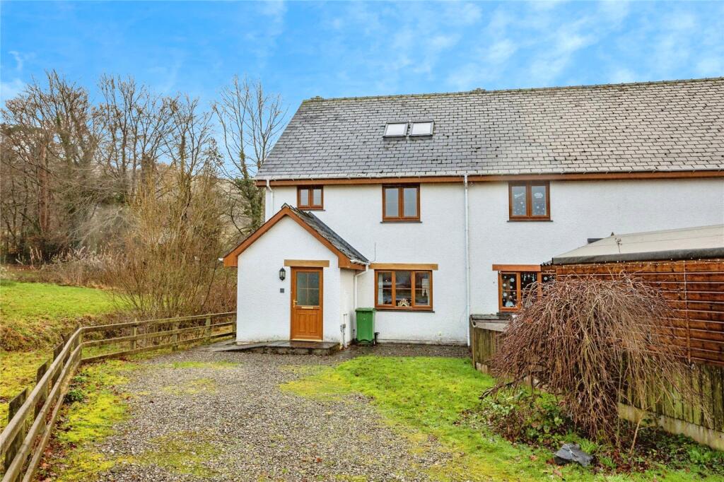 Cysgod Y Llan, Llanddewi Brefi, Tregaron, Ceredigion, SY25