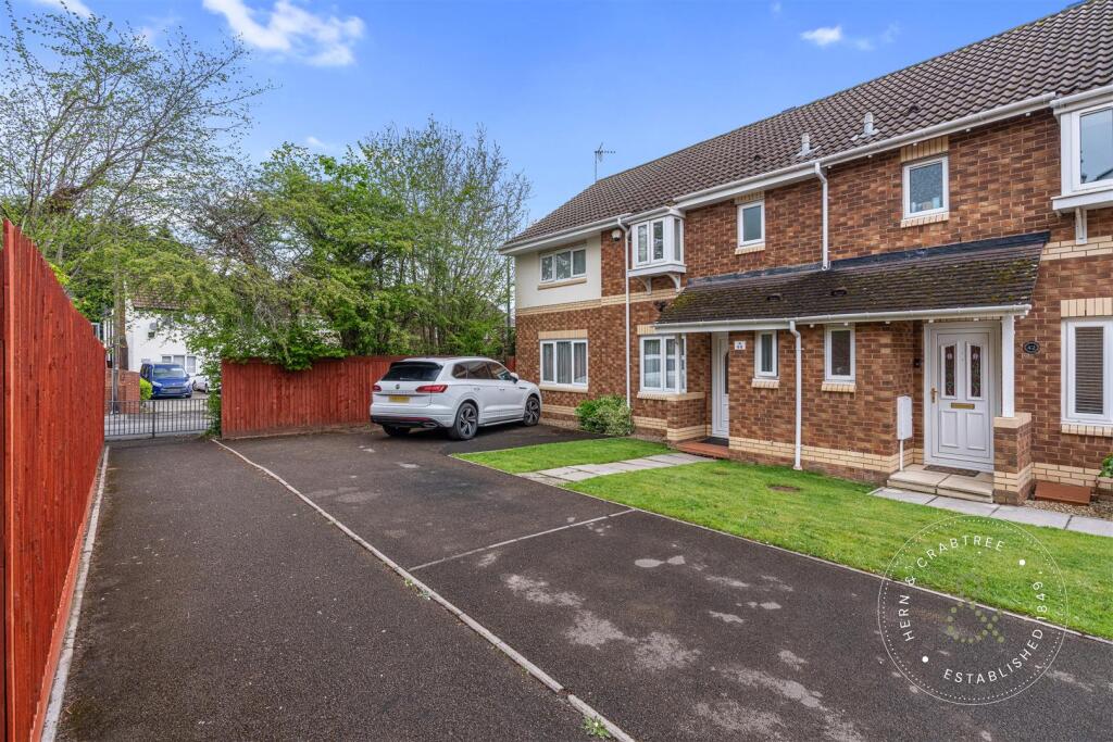 Allen Close, Hern and Crabtree (4).jpg