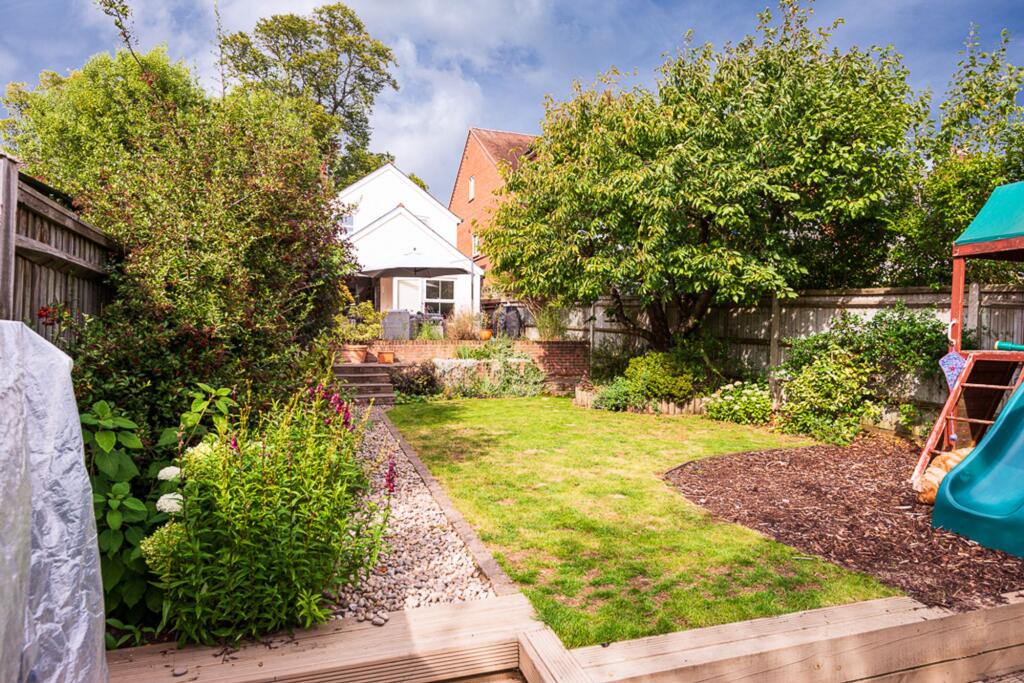 South Facing Garden