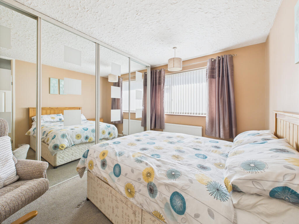 CAM05192G0-PR0110-STILL012