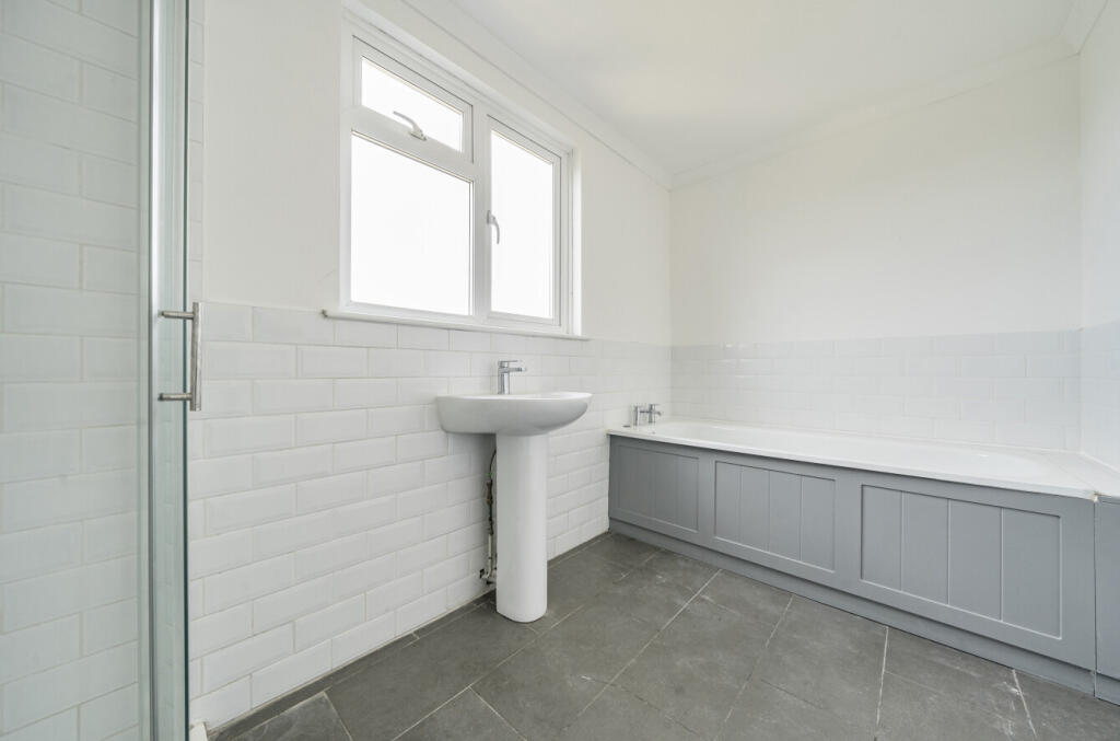 1350771-12-68c2cc...