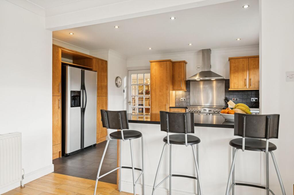 Kitchen/Living/Dining Area