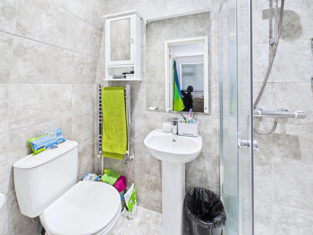 10 - 8 bedroom HMO.jpg