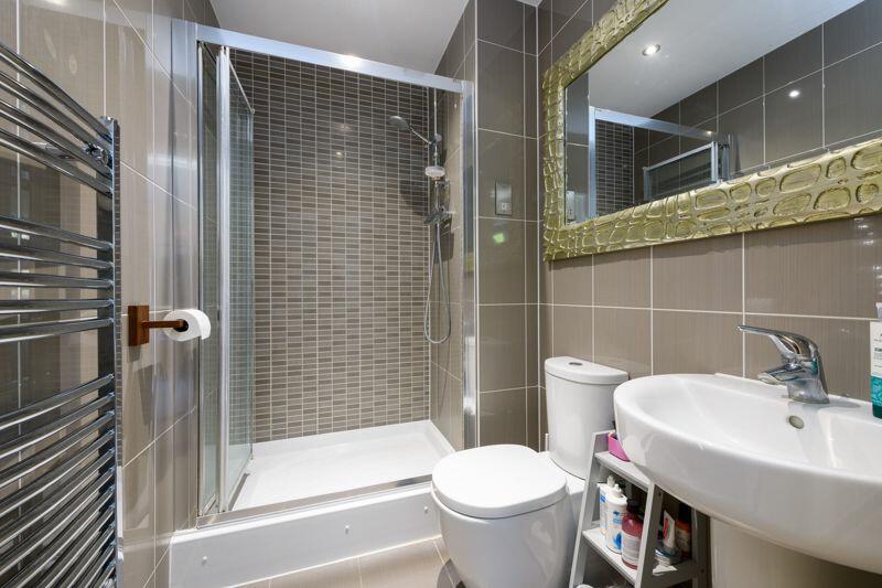 Bedroom 1 En-Suite