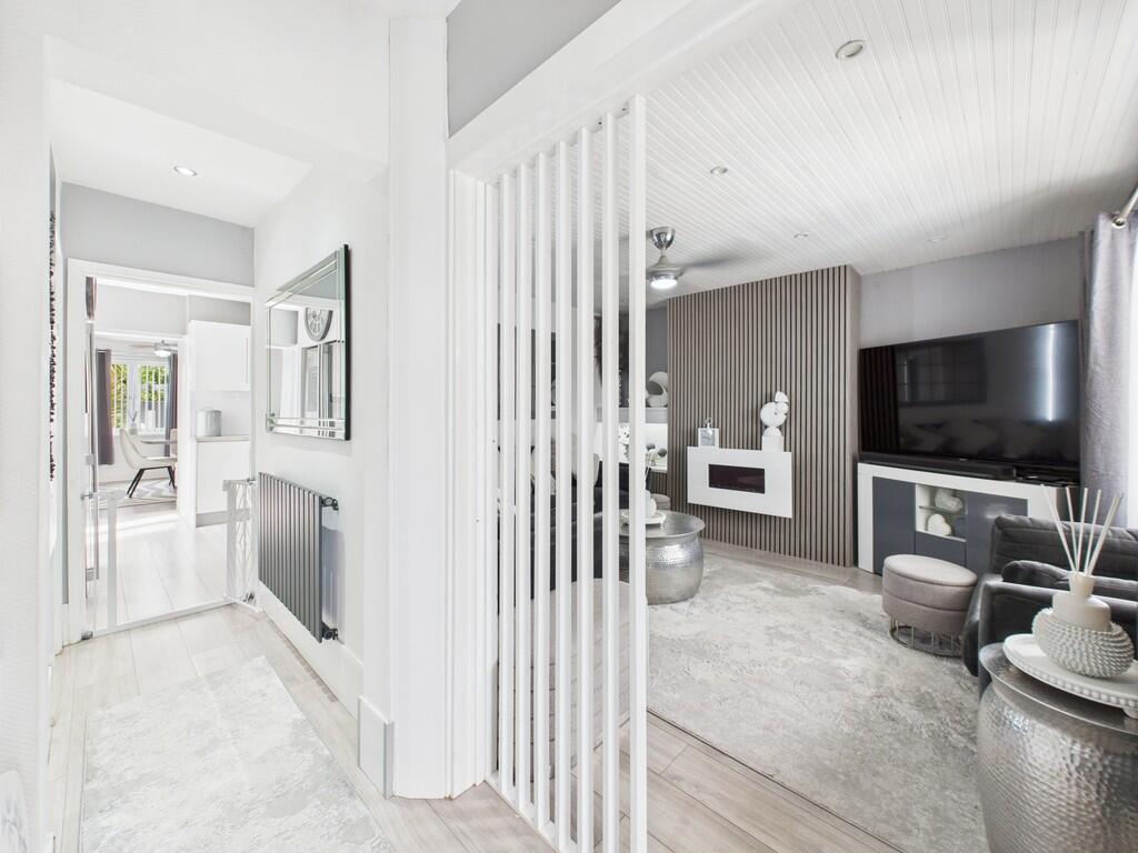 CAM03974G0-PR0191...