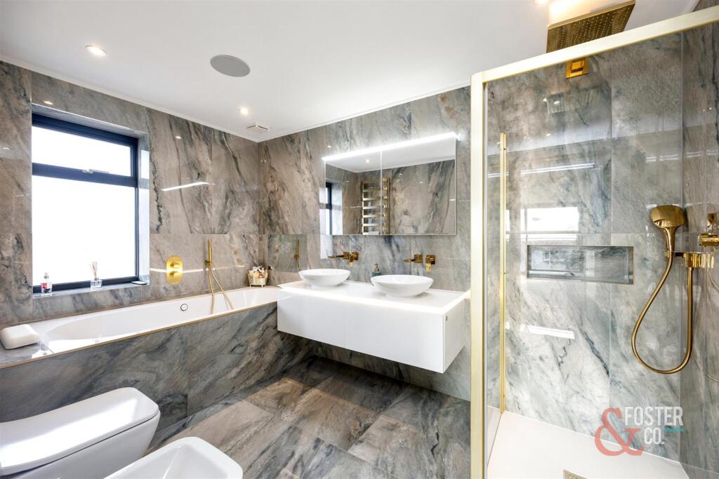 Meadow Close, 7-019.jpg