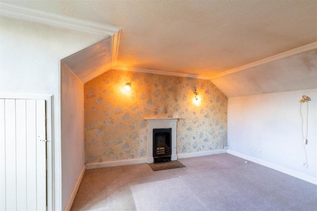 10 Cambridge Street Alyth - GR-1.jpg