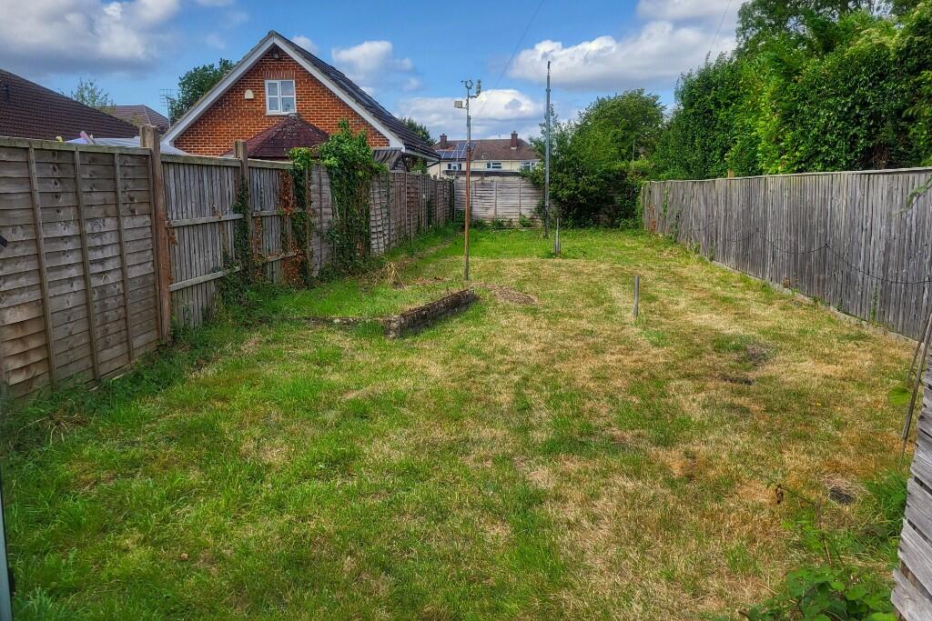 100' Rear Garden 