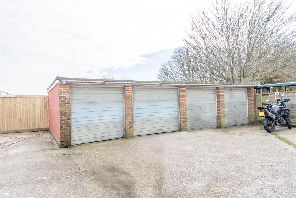 Garage in Compound.jpg