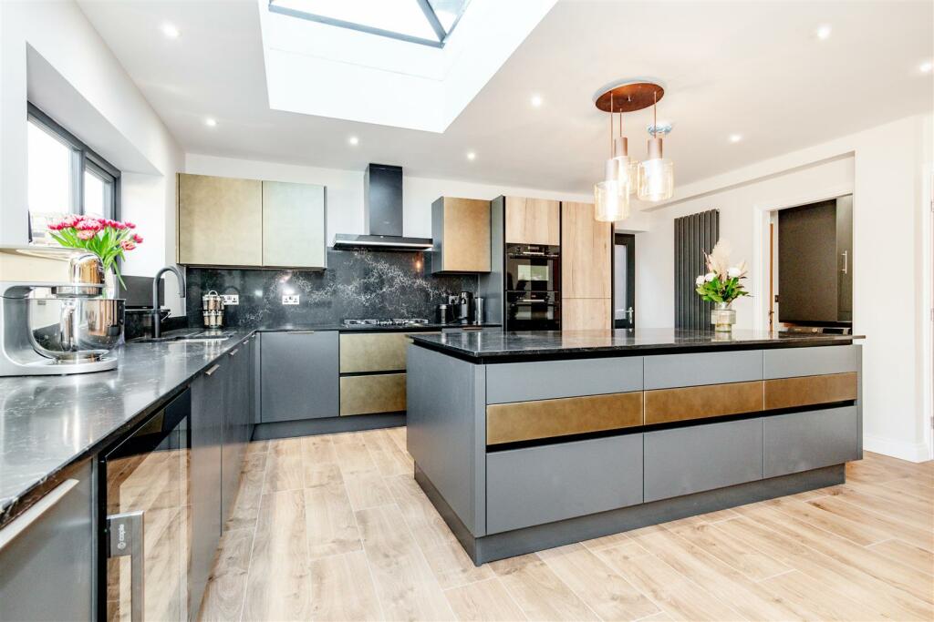 Open Plan Living Dining Kitchen Aspect 4dp.jpg
