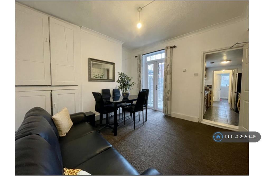 Dining Room / Lounge