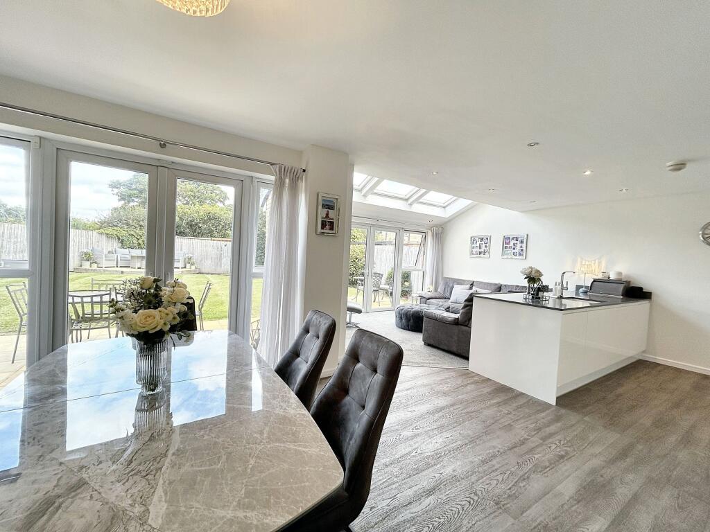 Kitchen/Diner/Family Room