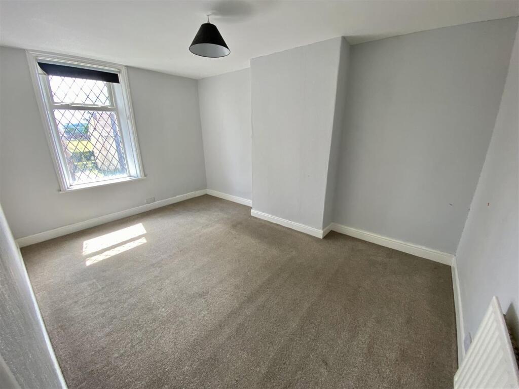 Bramleys Estate Agents - Old Bank Road - Mirfield 