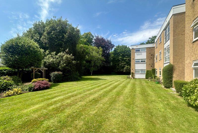 External &amp; Grounds