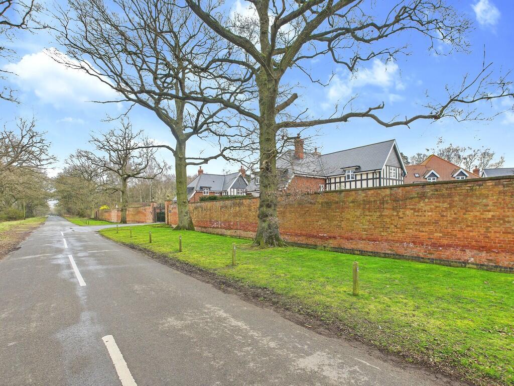 CAM04092G0-PR0046...