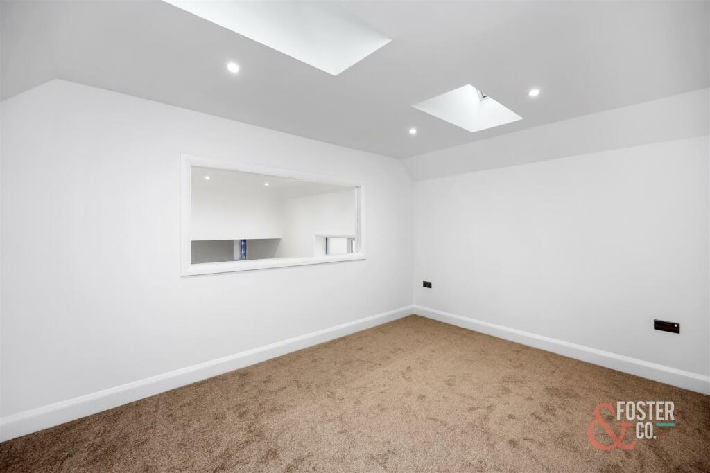 Cuckfield Road, 123_016.jpg