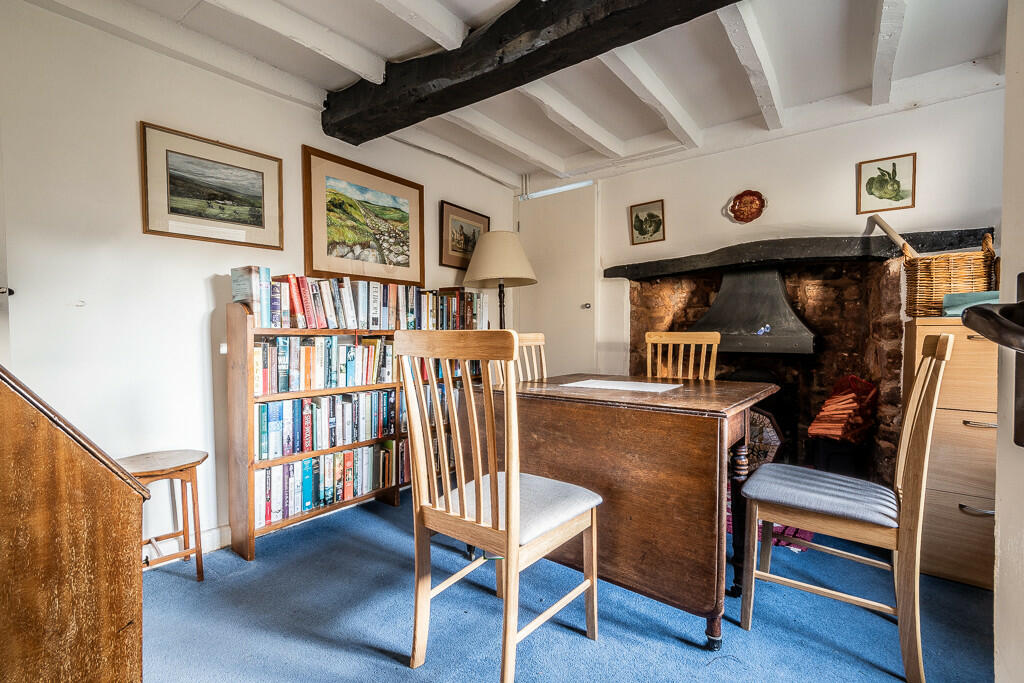 4 Station Road - ...