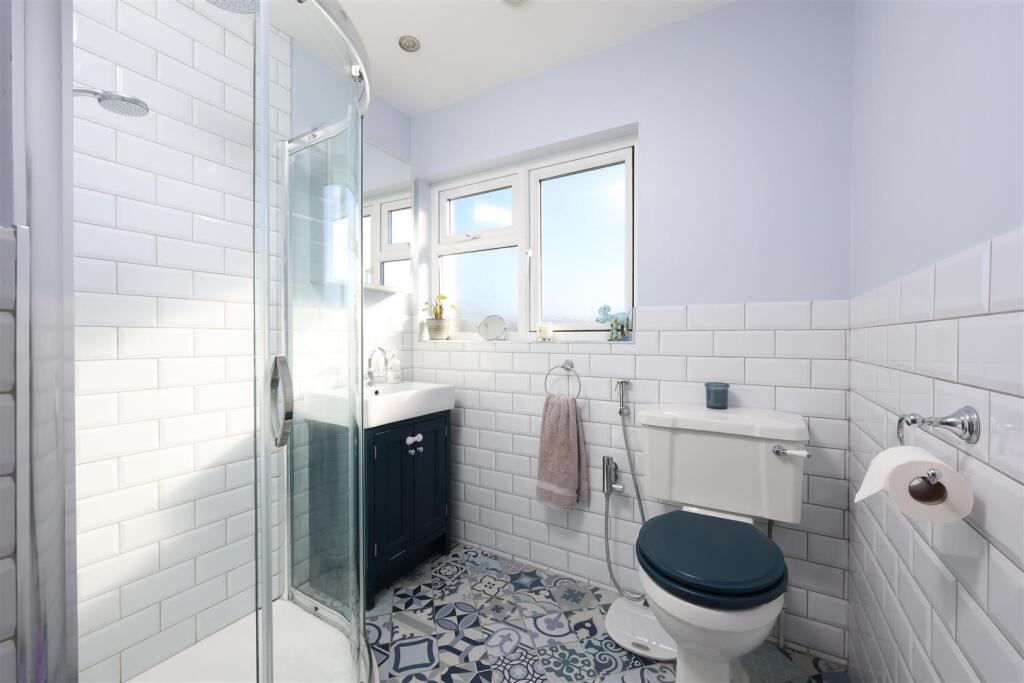 16 Silbury Rise 50.JPG