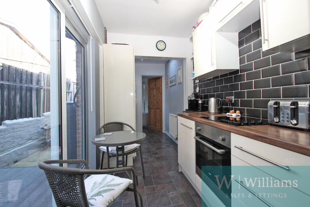 Kitchen.2.