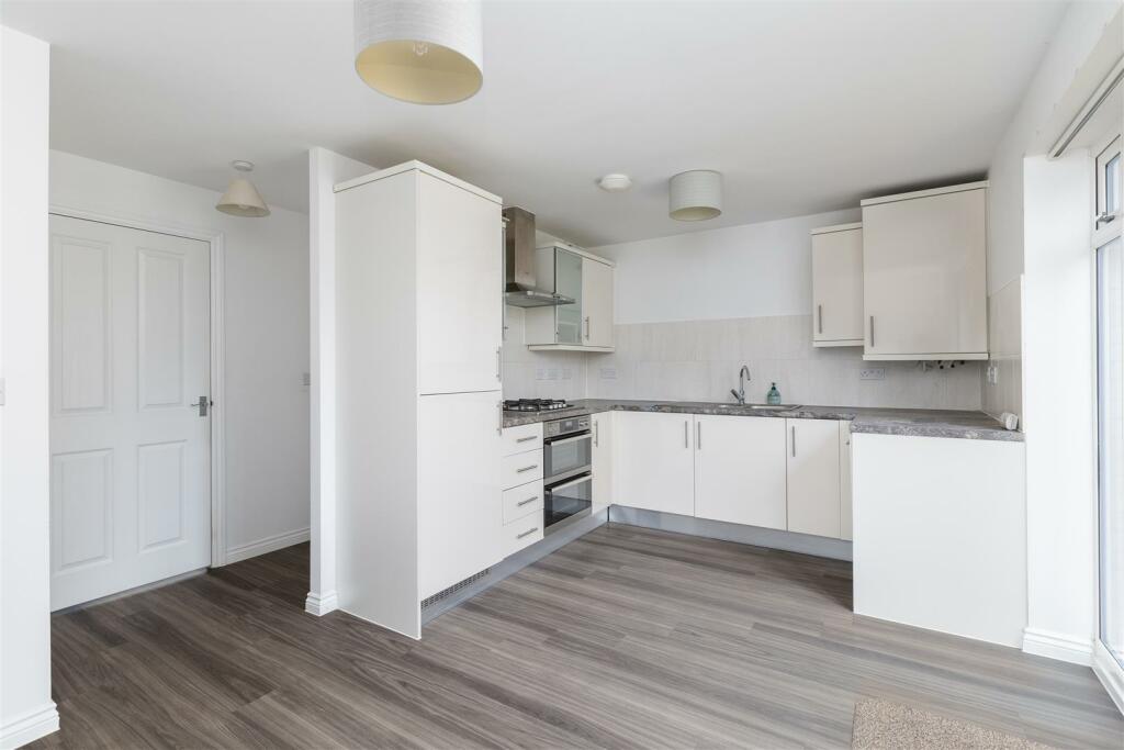 24 Taylors Road-9.jpg