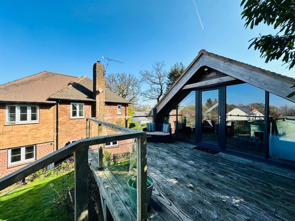 Office &amp; Balcony