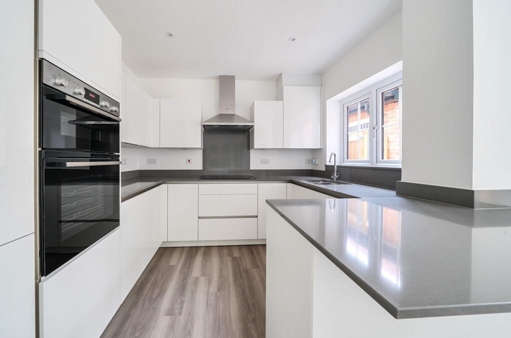 1341237-4-68a48c6...