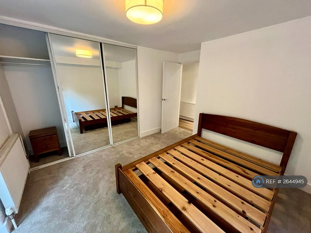 Double Bedroom 2