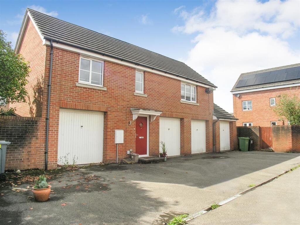 Maes Y Lech, Radyr