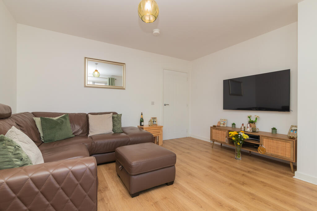 21 Eadie Drive, Paisley, PA2 7GD-20