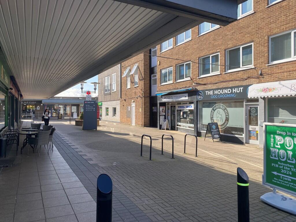 Shopping centre
