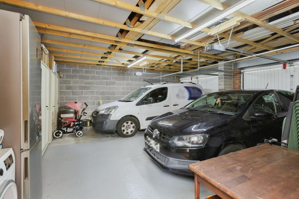 WhatsApp Image 2025-07-31 at 16.09.40_f7d7571d