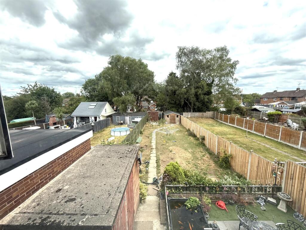 31 leasowe rear 4.jpeg