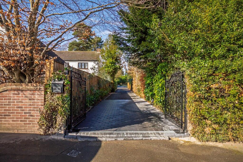 Tucked away of Ordsall Park Road