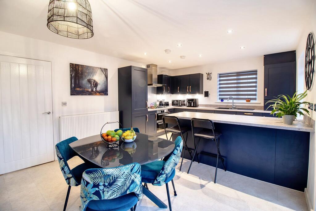 Kitchen / Diner