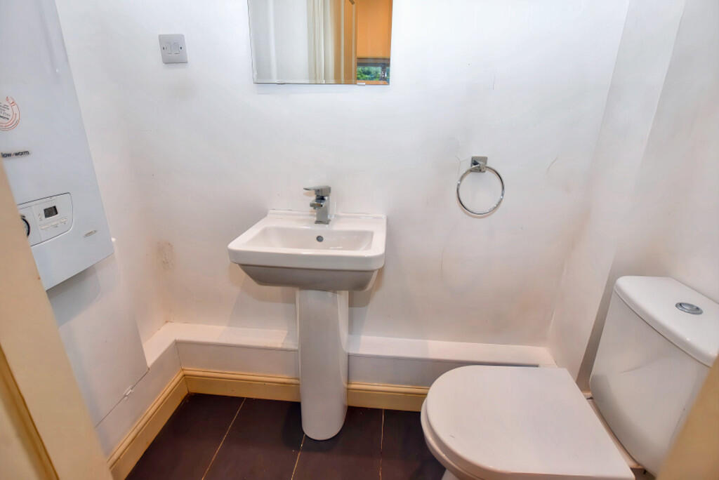 GF WC