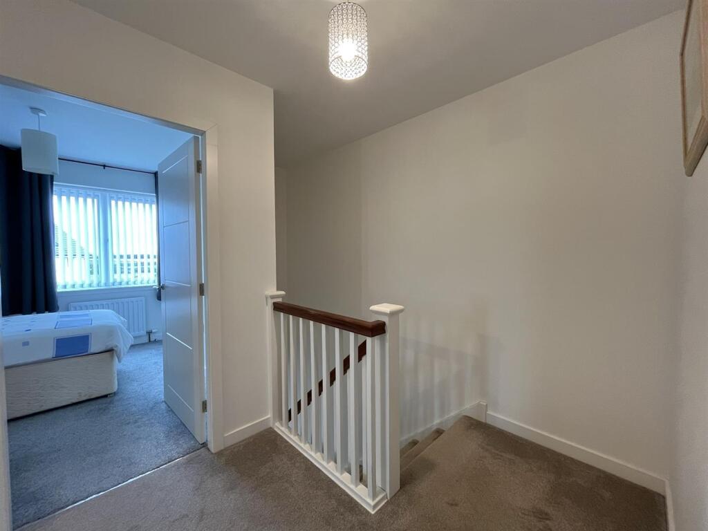 STAIRCASE &amp; LANDING