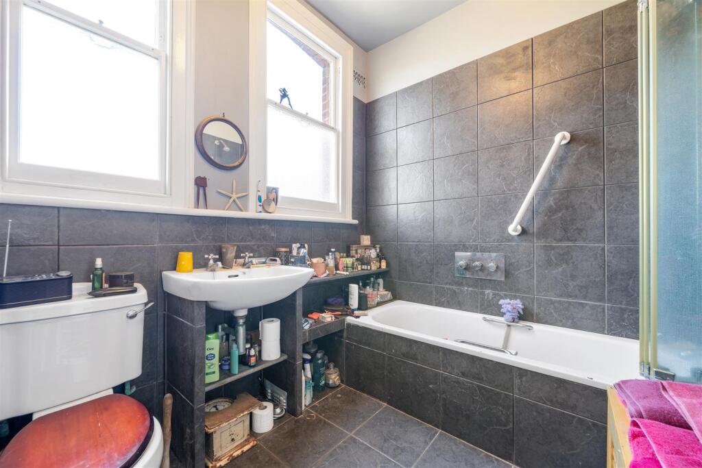 41 Slaithwaite Road-13.jpg