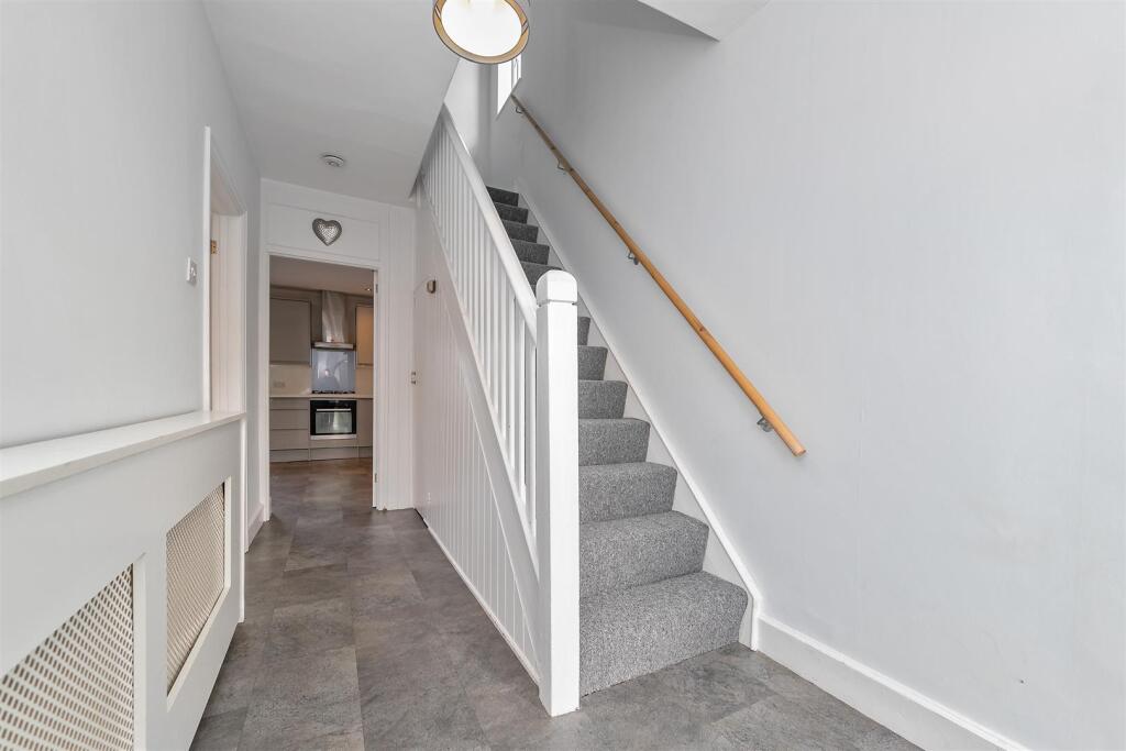429HatfieldRoad-3.jpg