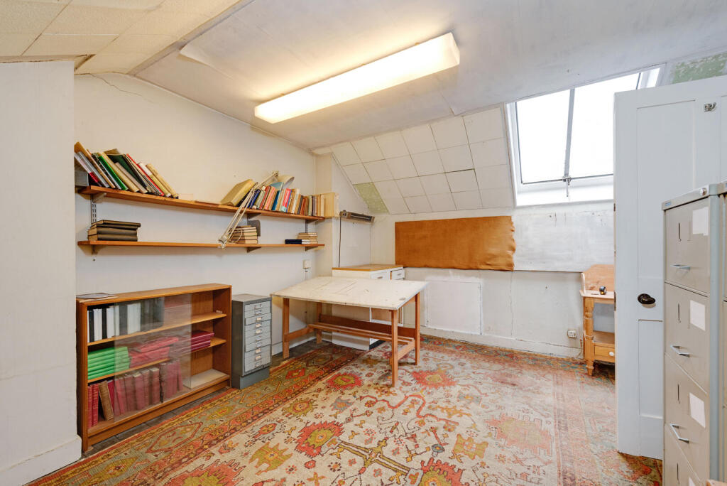 53222 Hi res (16).jpg