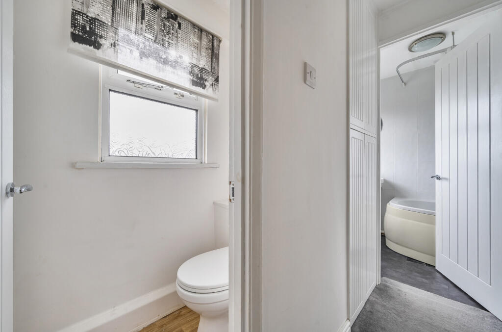 1372039-15-68fa3f...