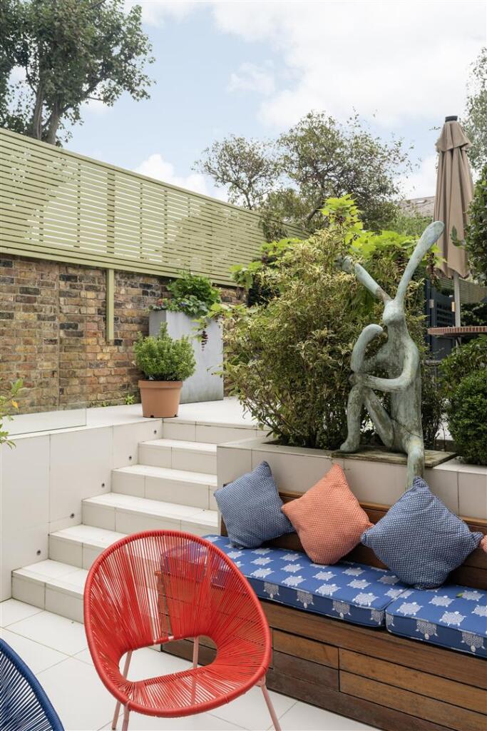 Maskells-32 Norland Square-6_Hi.jpg