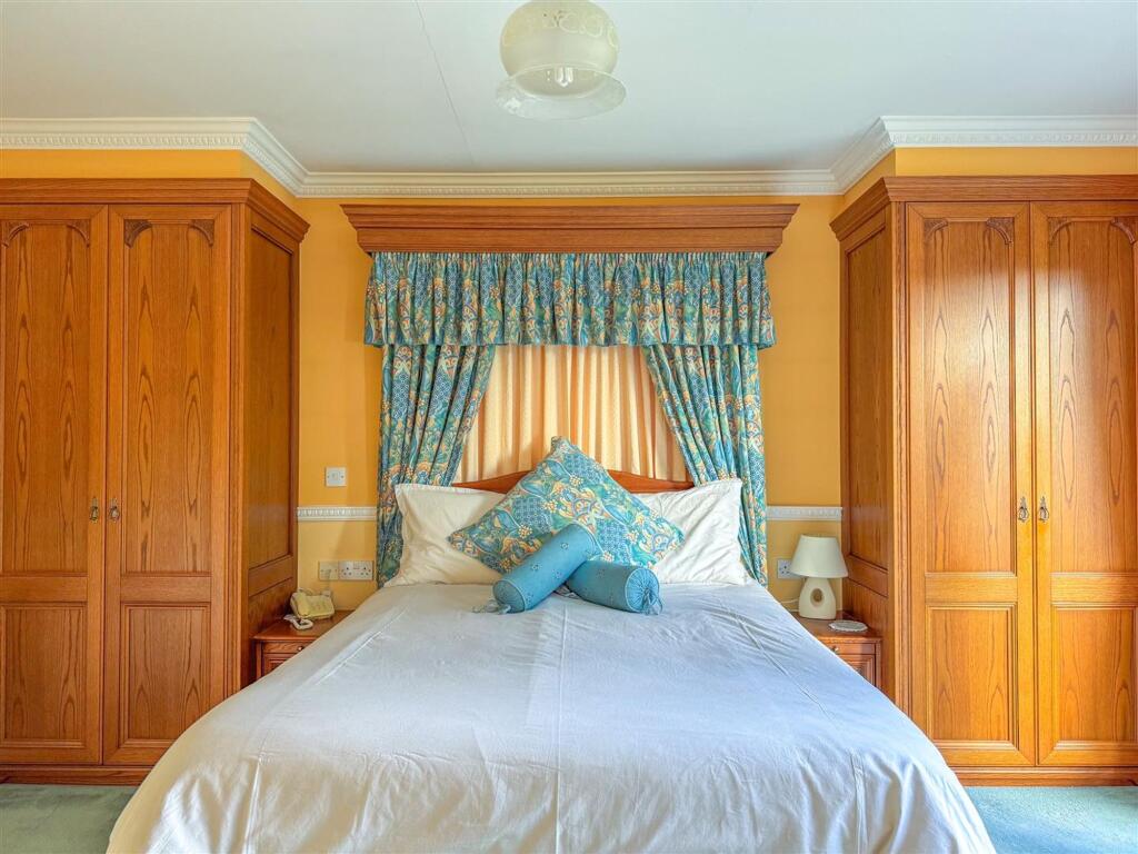 South Street - Image-4.jpg