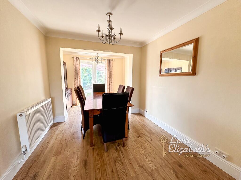 Dining Room/Sun Room