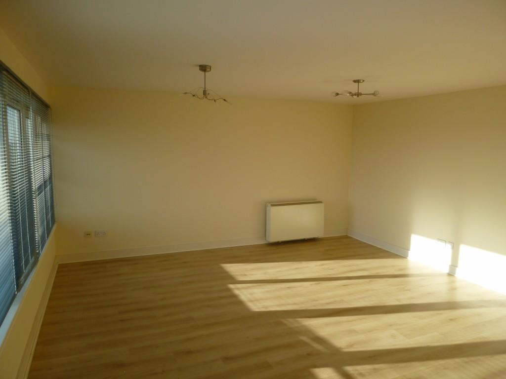Lounge Area (III)