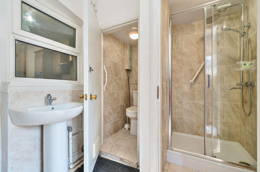 1335371-11-689326...