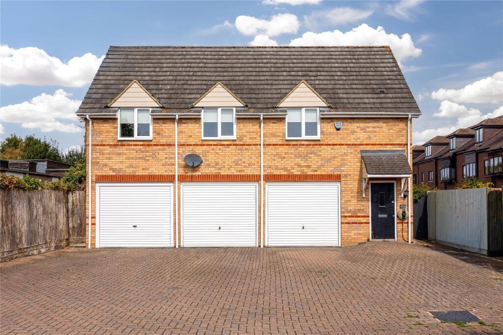 Luton Road, Toddington, Dunstable