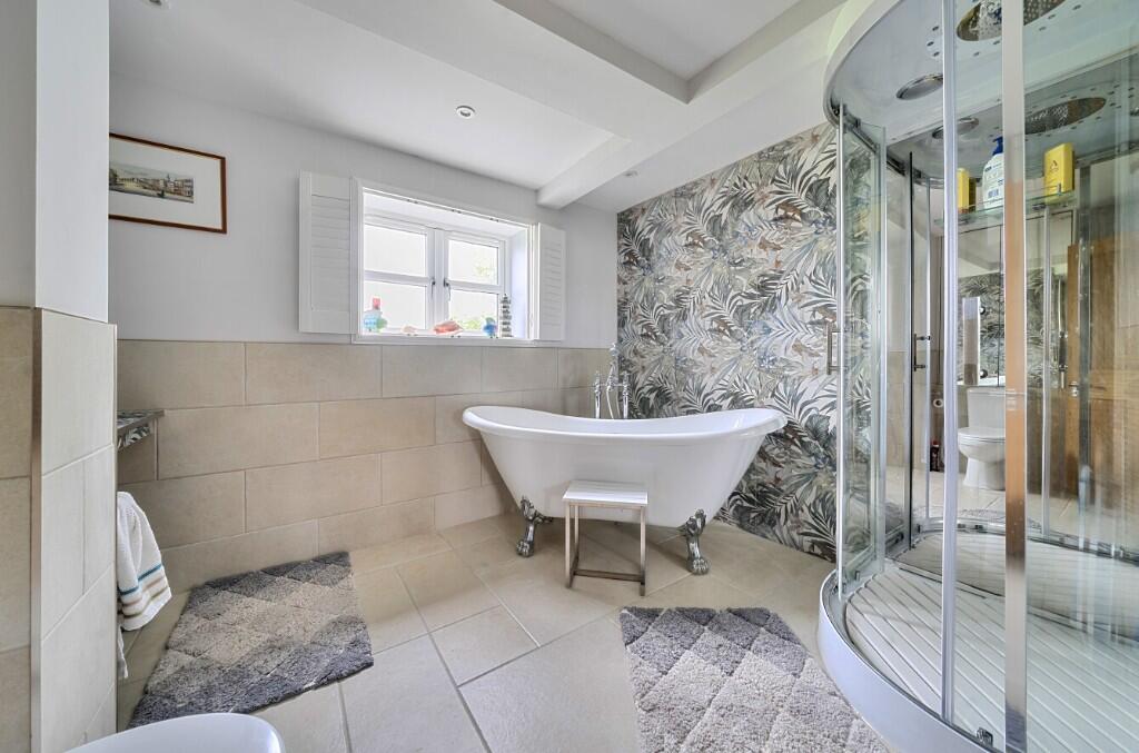 Family bathroom